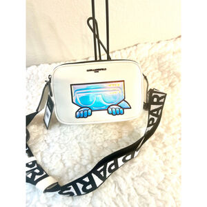 NWT $178 Lagerfeld Paris Maybelle Double Zip White Crossbody Camera Bag Purse